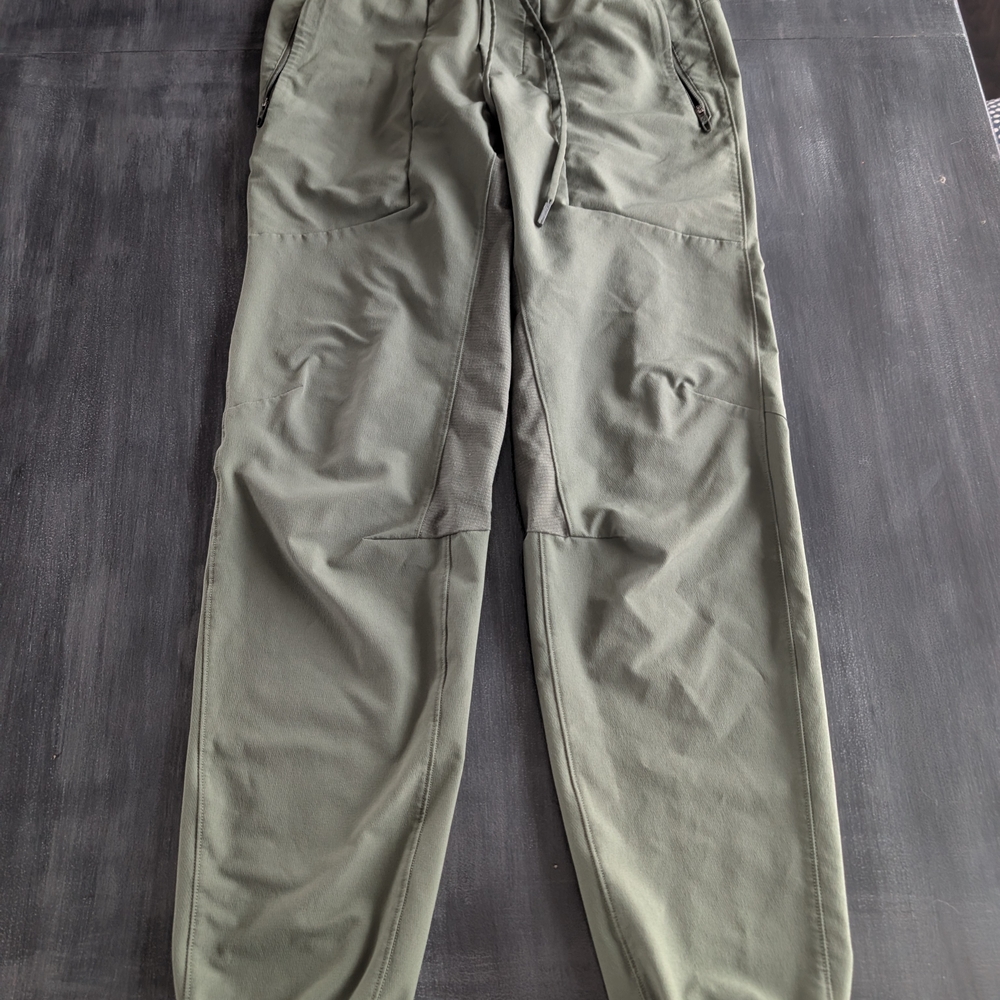 lululemon athletica Men's Olive-Style Performance Joggers